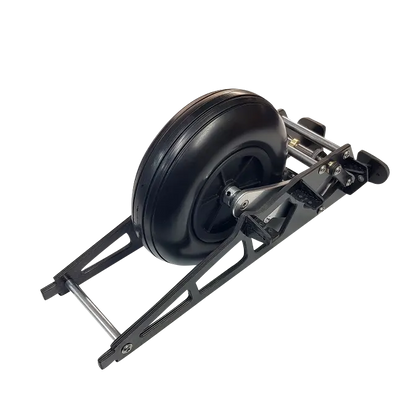 Modell eines Einziehfahrwerks im Maßstab 1:2,0 mit einem Rad von 165 mm Durchmesser